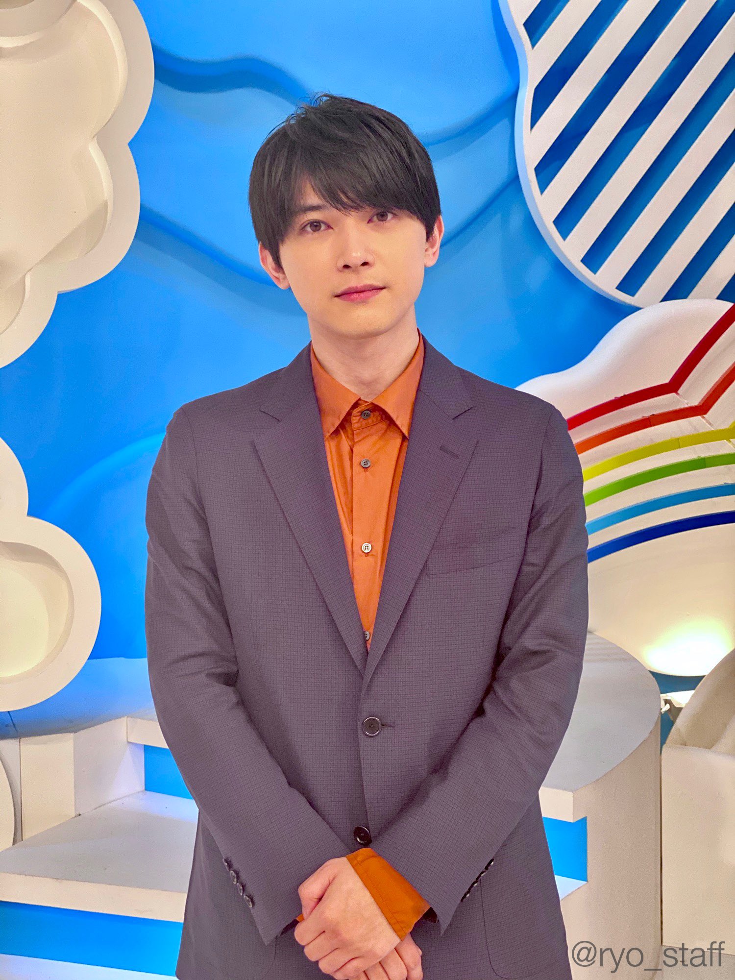 大型配送タイプ】吉沢亮さん掲載2ページ（ポスターサイズ）#9568