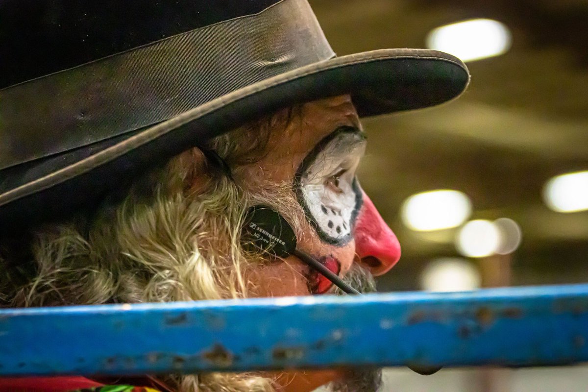 lauriefrance2's tweet photo. Iβm missing my rodeo friends. Especially this guy. #curlyjoe https://t.co/bDTIwrxSiU