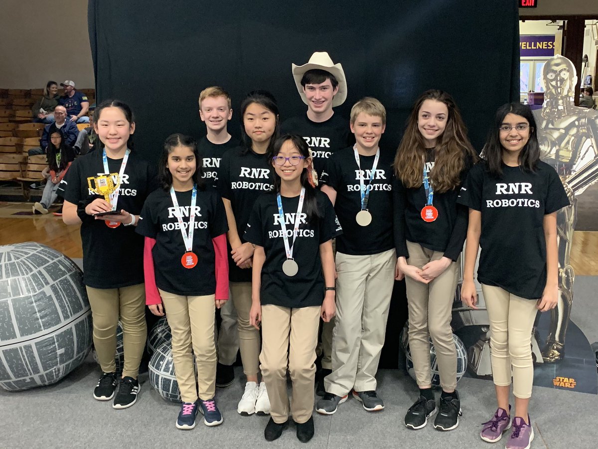 KcsRnr's tweet photo. Team Jiqiren - 3rd Place Champions overall in the East Tennessee State tournament! Heading to Arkansas next!! @KCS_STREAM @KCS_District @KCS_Robinson We are so proud of our other RNR team Vulcan for all of their hard work &amp; the other KCS teams for being such awesome competitors! https://t.co/5vcPPeGeh1