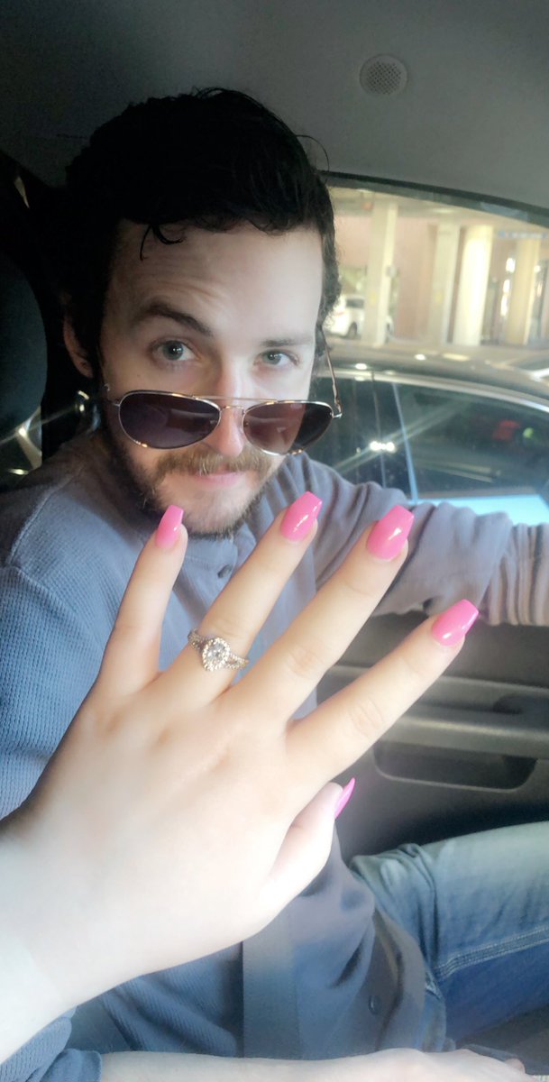 kenziept_'s tweet photo. 💍❤️ I get to marry the love of my life https://t.co/yD9VPbuLyc