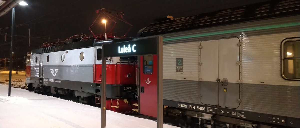 0513 Luleå to Narvik train (iron ore line).