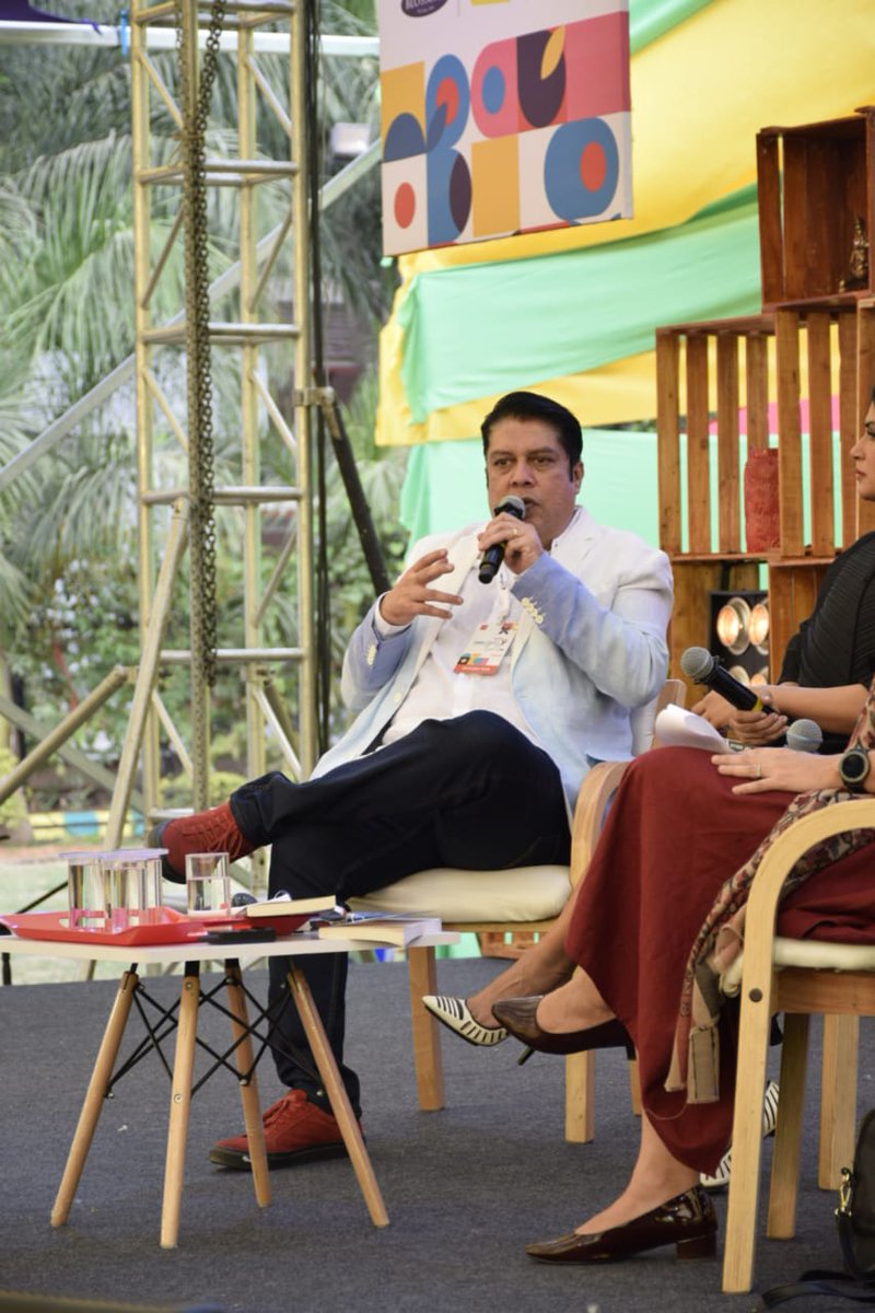 timeslitfestblr's tweet image. &quot;I want to capture the crime in daily life&quot;-@ThePiyushJha in conversation with @psinhajha and @RichaChadha @timeslitfestblr 

#TimesLitfest #TLFBlr #TLFBLR2020 #writer #stories  #crime #author