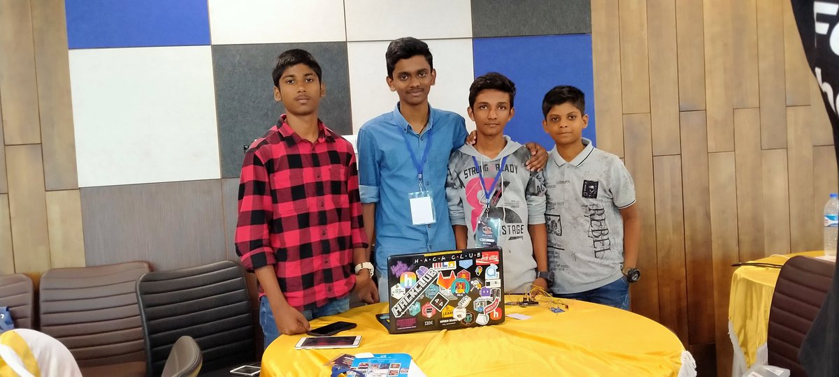 MLHacks's tweet photo. Meet these young middle school hackers @HackCamp2020. This passion is what drives us towards what we do.🙌
#hackcamp https://t.co/pkPB0DC3hK