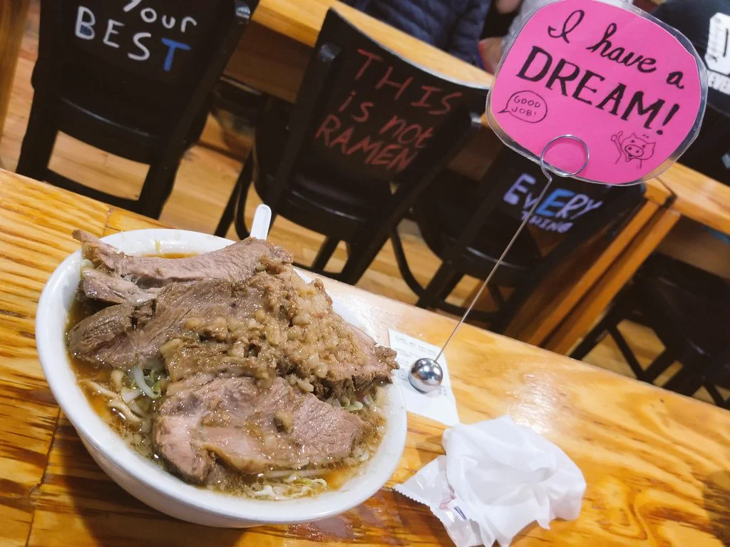@girlmeetsNG @tokyo_ff ハーバード大学とマサチューセッツ工科大学で勉強したときによく行きました。 