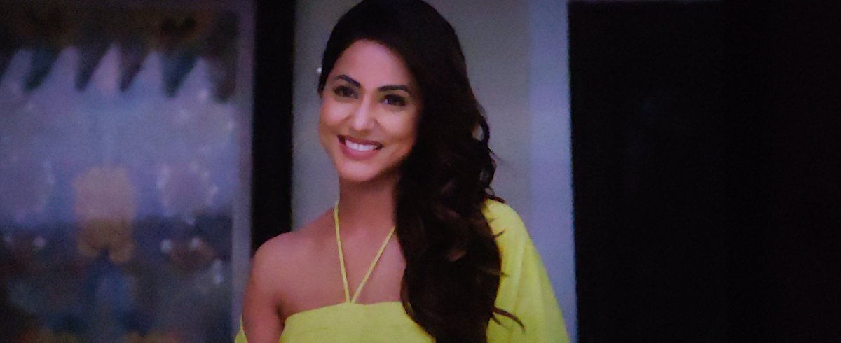 Arpitashah16's tweet photo. Watched Hacked today &amp; I must tell Hina hacked us as sameera khanna.. I can see the transformation she has from akshara to sameera.. she was a treat to watch.. lots of love girl 😘😍   #HinaHackedOurHearts @eyehinakhan https://t.co/owLC8c8CQq