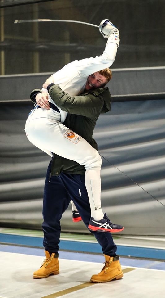 Worldcup Vancouver, Canada: GOLD! GOLD! GOLD! GOLD! GOLD! GOLD! GOOOOOOOOOOOOOOOOOOOOOLD! 💪🏻
Foto: FIE <a href="/TeamNLtweets/">TeamNL🇳🇱</a> <a href="/NOS/">NOS</a>