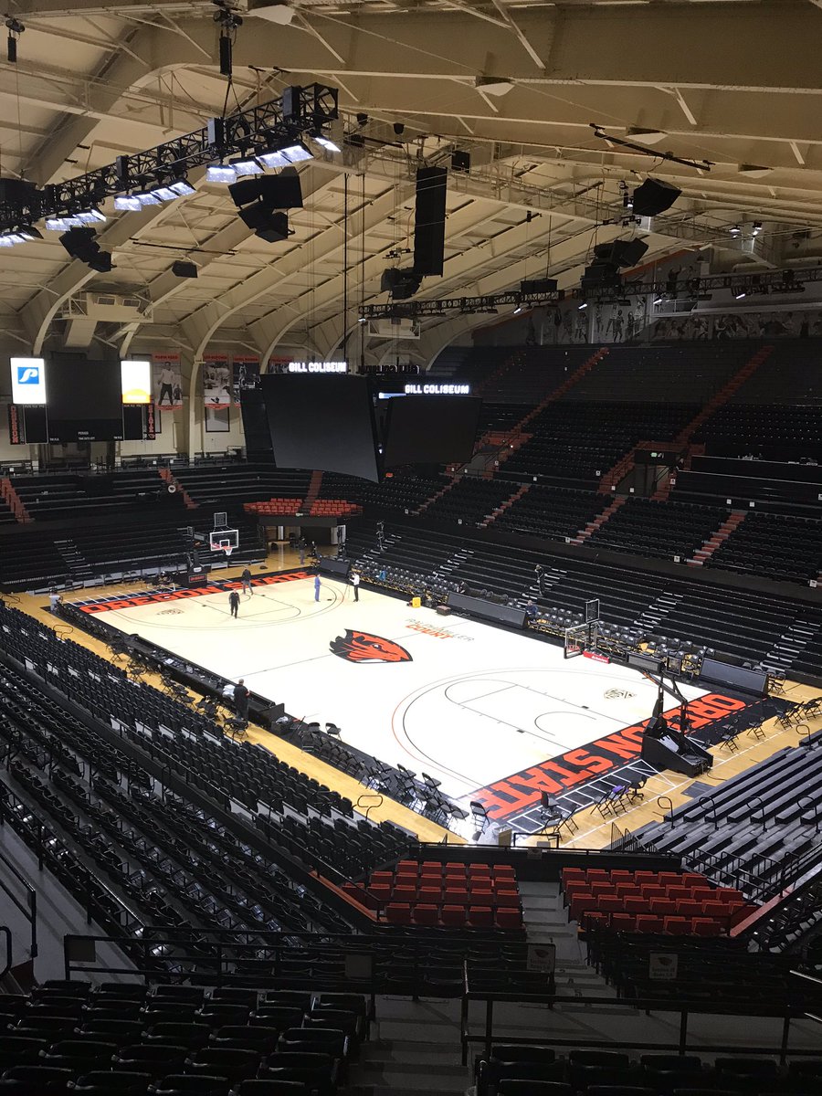 ZackLassiter's tweet photo. Get some rest old friend- you sure deserve it. I know youโve already given us a buzzer beating win on Friday night and a Civil War victory on Saturday but weโre going to need you again tomorrow #GillMagic https://t.co/GqhPdYW1PX