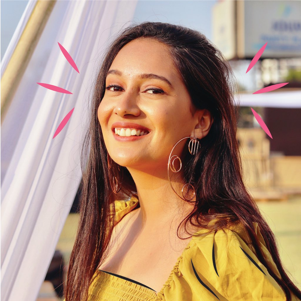 THEHEHASTORY's tweet image. We didn’t know which way to turn our heads because there was gorgeousness all over The He Ha Story!😍🦄🌈

#TheHeHaStory #3DaysofHappiness #Surat #Gujarat #Fleamarket #smile #weekendupdate #SundayMorning #SundayThoughts