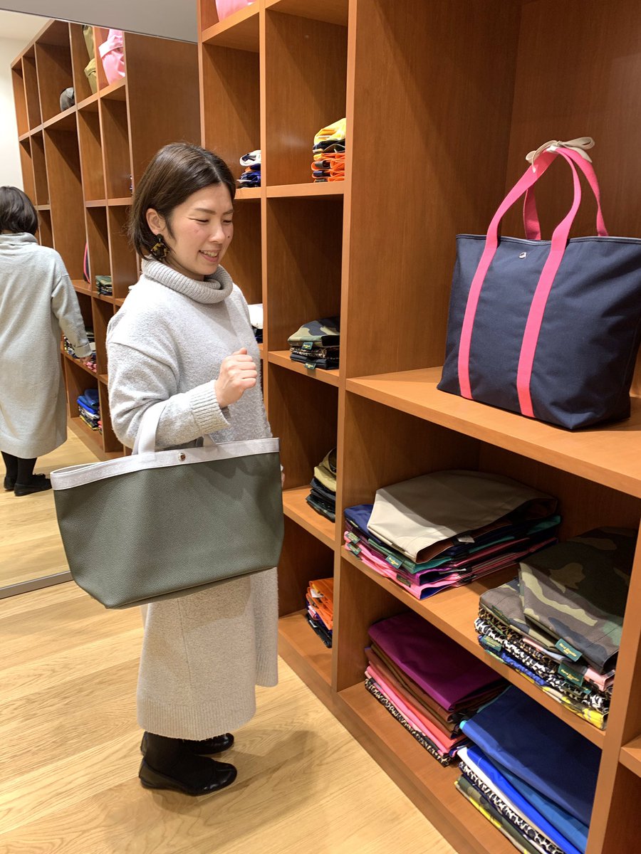 エルベシャプリエ V Twitter 日本橋 オフィスコーデや 通勤バッグとしておすすめ 705gp 84 000 Tax マスティック モカ ムース シルバー Hervechapelier Herve エルベシャプリエ エルベ エルベシャプリエ日本橋 日本橋高島屋sc