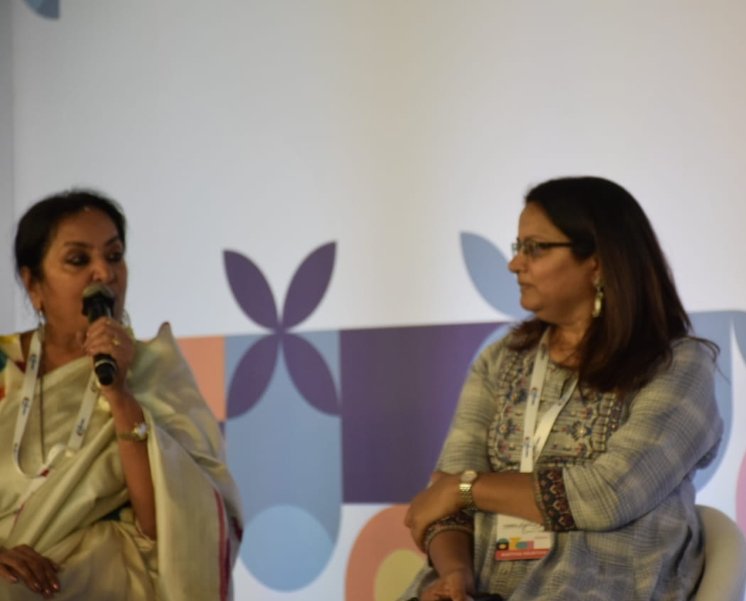 timeslitfestblr's tweet image. Geetha Gopalakrishnan unravels her book &quot;My Grandmother&apos;s tweets&quot; @BajajManjul @PiyushaVir at @timeslitfestblr 
#TimesLitfestBlr #TimesLitfest #TLFBlr #TLFBLR2020 #literature