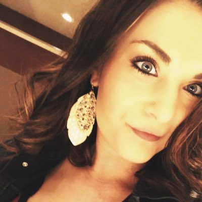 SonyaRaeRae's tweet photo. #NewProfilePic https://t.co/Y2arHhs4lR
