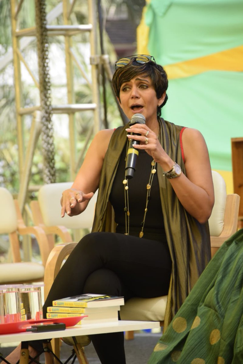 timeslitfestblr's tweet image. &quot;Am more happier on small things than ever before.. and there is always something to be happy for&quot; - @mandybedi  at @timeslitfestblr #TimesLitfestBlr