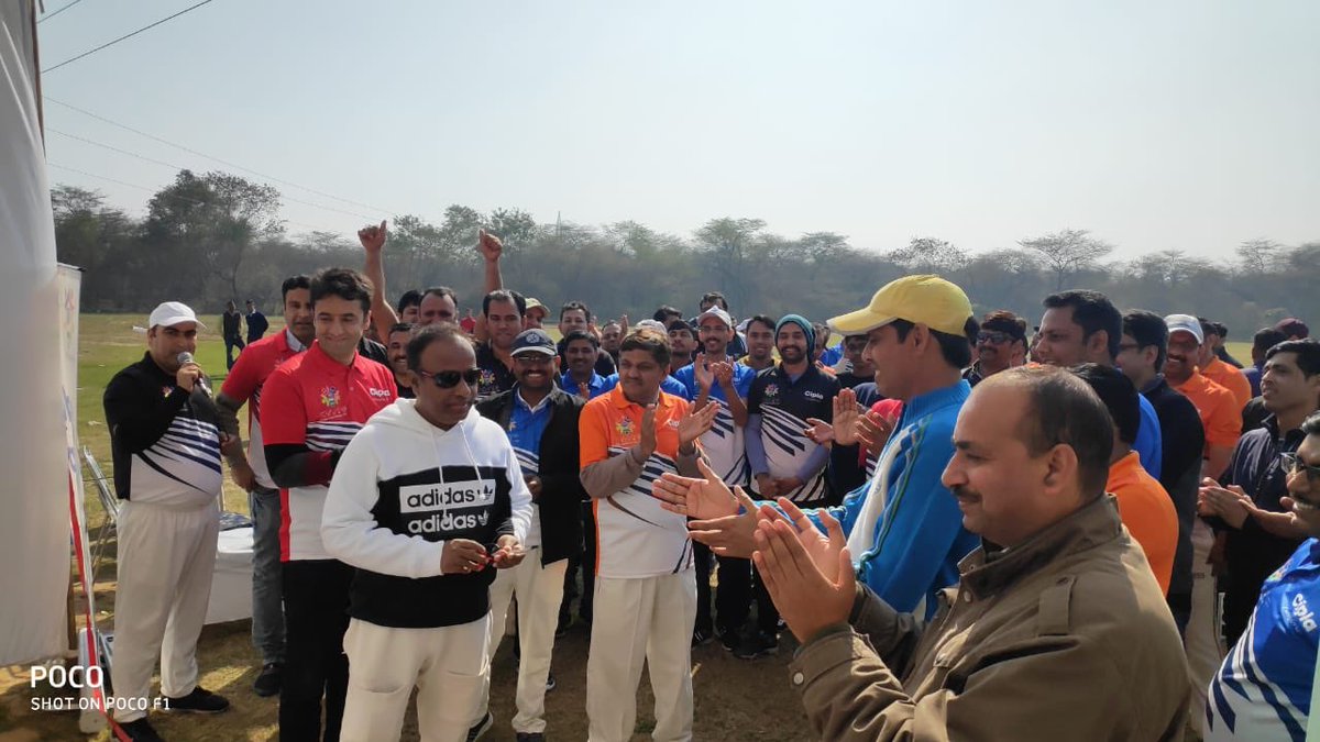 sanjaymishra228's tweet photo. Much awaited Cipla,BADDI Credo Cup is back.Enjoyed Sunday Sunny morning cricket @Cipla_Global @balnatah @anandsingh2k @ManojSingh_1947 https://t.co/gQ5nZiUs95