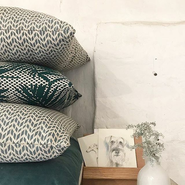 These cushions are proving to be popular!! 👏🏻 Which makes me a happy printer :)
.
.
.
.
#geometric #tropical #palm #mixed #screenprinted #cushions #madeintheuk #printed #textile #linen #fabric #patterndesign #commissions #lifestyle #homedecor #homewares … instagram.com/p/B8VwFC4n5fT/