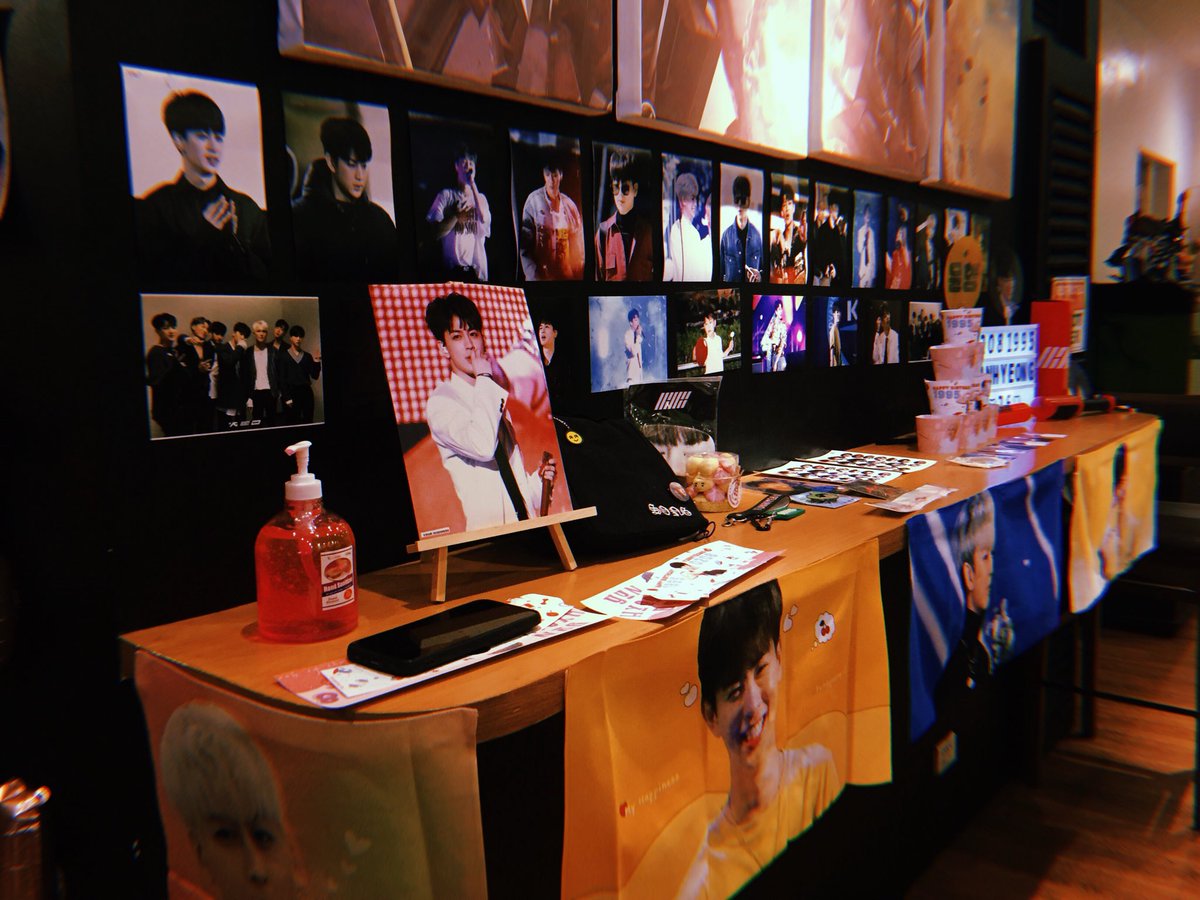 hanbinxxiii's tweet photo. π»020820π»
πY CafΓ©, Makati
Thank you very much po @YuntitasPH sa mga cute na freebies uwu congrats po sa mga admins for a successful eventβ¨ see you po ulit sa mga next heheπ
#AlwaysForYun https://t.co/wXFKgVymrC