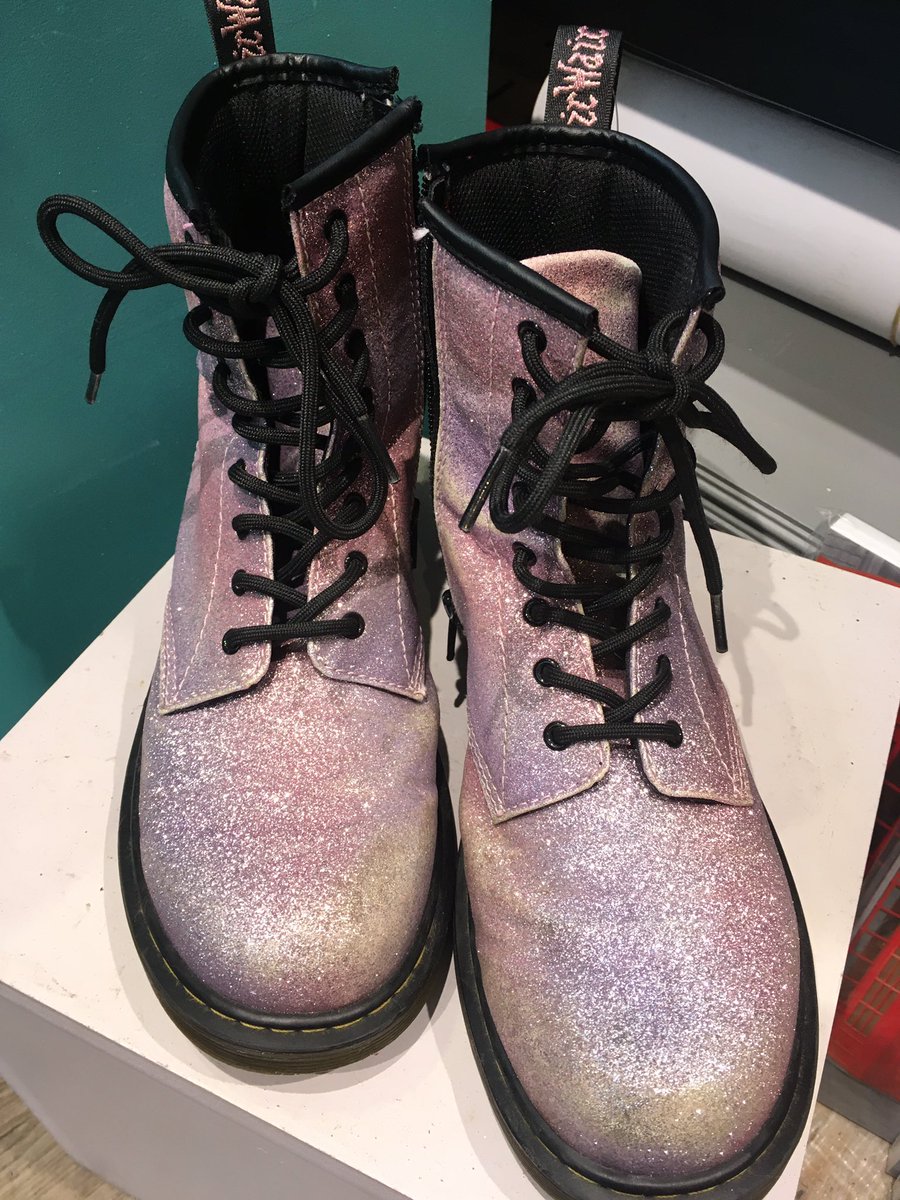 MLGeastdulwich's tweet photo. What could be better than glitter Doc Martins on a rainy day? #docmartins #glitter https://t.co/zlxVRERUkt