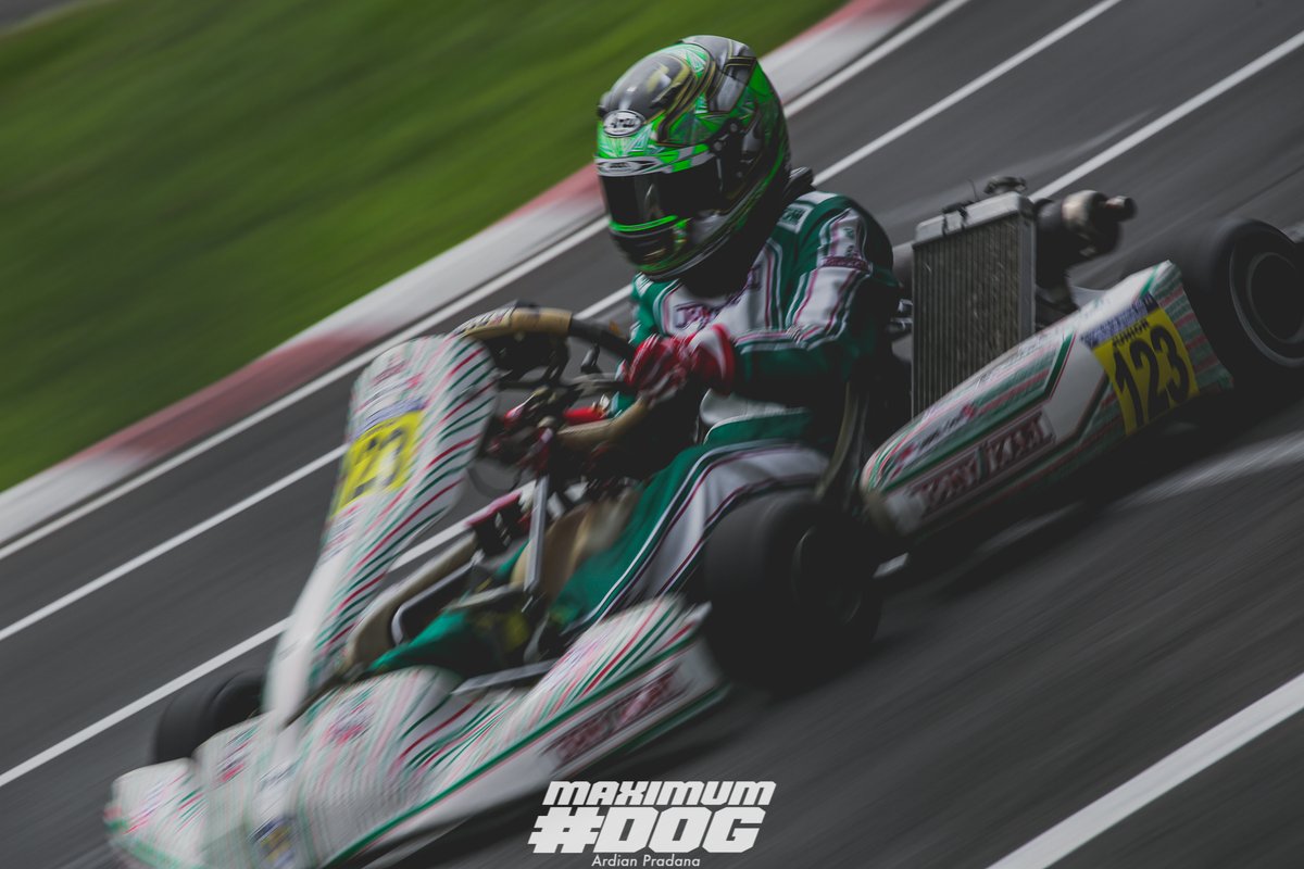 ardian_ace's tweet photo. akhirnya, balapan pertama di 2020, semoga dapat berangkat balapan terus tahun ini :D
#motorsports
#racing
#karting
#maximumdog https://t.co/aAVNDilDJI