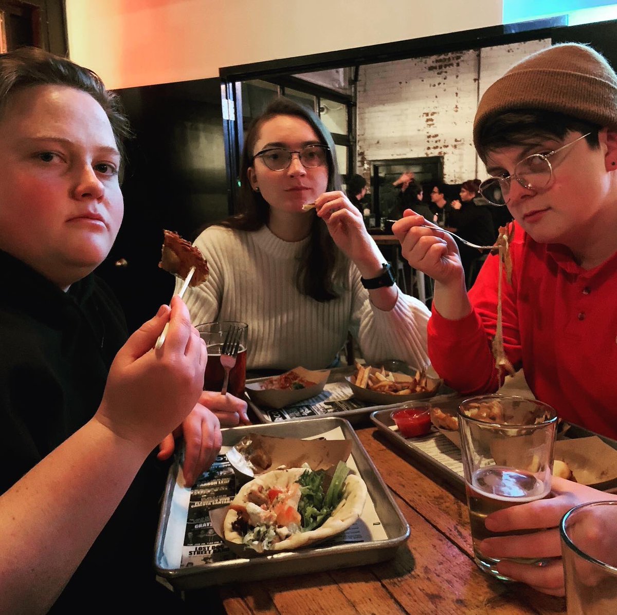 DissimilarSouth's tweet photo. Pick ur potato: trad fries, poutine or latkes? https://t.co/XQWLbXWLRr