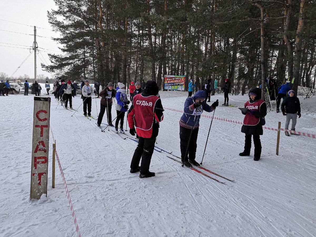 savinov79's tweet photo. В с.Пискала прошла спартакиада м.р Ставропольский среди сельских поселени по лыжным гонкам, в которой приняло участие более 70 жителей из сел и посёлков нашего района!
Результаты:  1🥇место - Пискалы, 2🥈место - Узюково, 3🥉место - Александровка.#спорт-норма жизни#⛷ https://t.co/TToSrDQ8lP