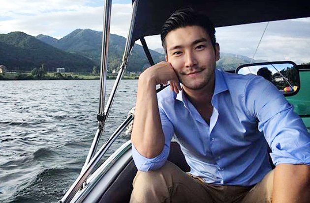 CEO Choi #No_Siwon_No_Life #HappySiwonDay  @siwonchoi