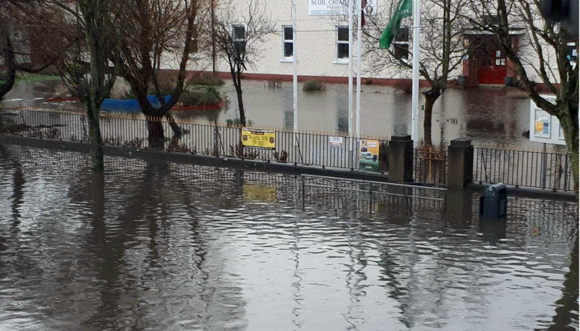 karen_murphy's tweet photo. Donnycarney underwater this morning. ☹️ #StormCiara https://t.co/ycpB0HYvaB