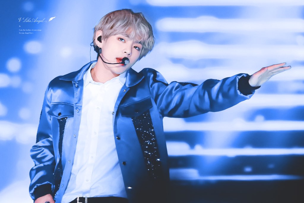 VLikeAngel's tweet photo. 171225 SBS🇰🇷

Snow doll❄️

#태형 #뷔 #V #TAEHYUNG #BTSV  #KimTaehyung #김태형 #テテ #BTS   #방탄소년단뷔 @BTS_twt https://t.co/ScizyoysCq