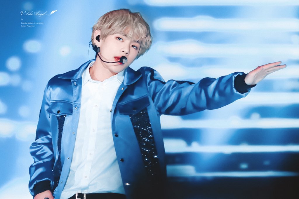 VLikeAngel's tweet photo. 171225 SBS🇰🇷

Snow doll❄️

#태형 #뷔 #V #TAEHYUNG #BTSV  #KimTaehyung #김태형 #テテ #BTS   #방탄소년단뷔 @BTS_twt https://t.co/ScizyoysCq