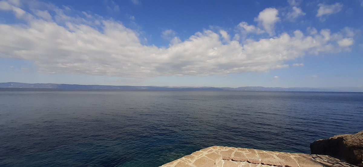 AntonisRepanas's tweet photo. The #Turkish shore from #Scala #Sykamnias. And that is just a small part of the sea that #refugees @boats are #crossing . Where exactly #Greek #goverment is going to set the floating #fence? :):):):) https://t.co/pVohpjXS93