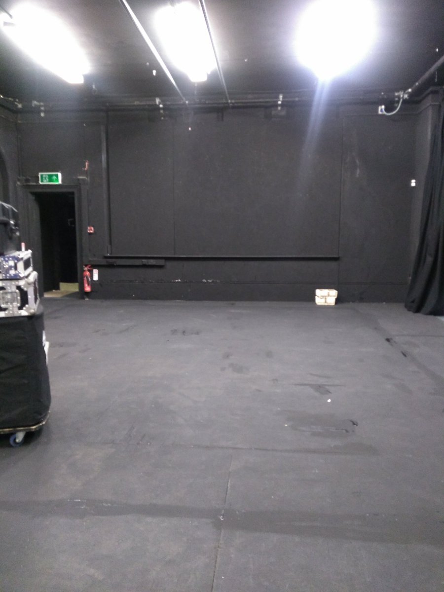 AltheaTheatre's tweet image. Before and after. And everything else in between. Thank you @MarieMcCarthyAD &amp;amp; the amazing team @OmnibusTheatre. A HUGE thank you to all our audiences who have joined us in the last three weeks. Thank you for your support, excitement and for joining the conversation #itsawrap