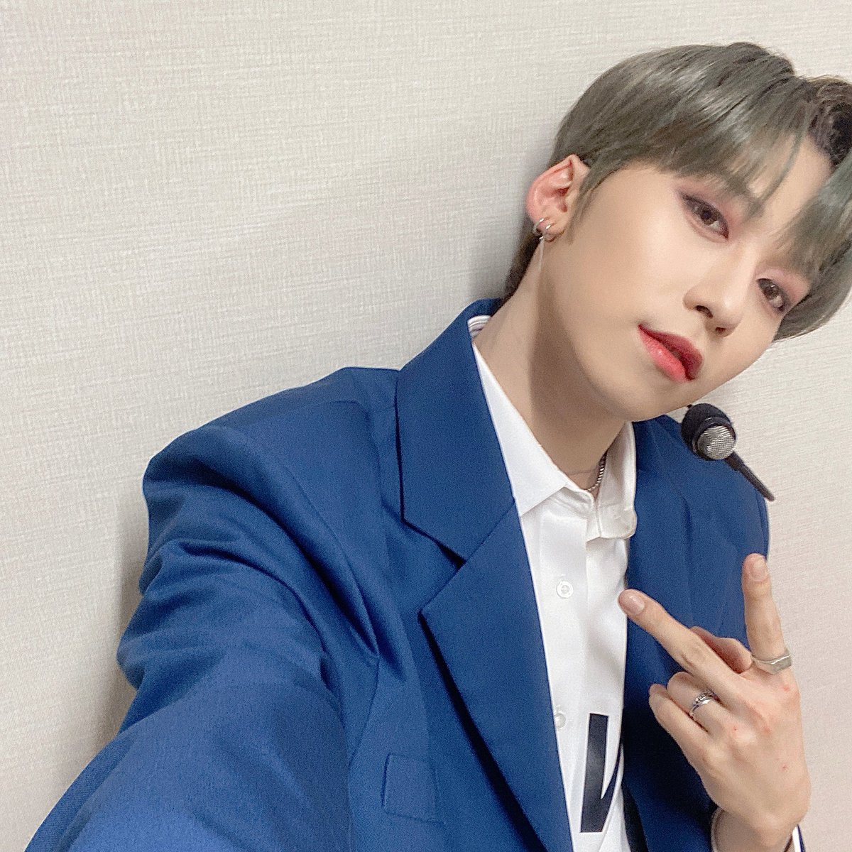 official_ONEUS's tweet photo. [#건희]
어제,오늘 오사카에서 달빛으로 환하게 비춰준 우리 투문들 고마워요✨ 너무 재밌었어요!! 투문들 사랑행🌙💗 https://t.co/SwlnxU8JbP