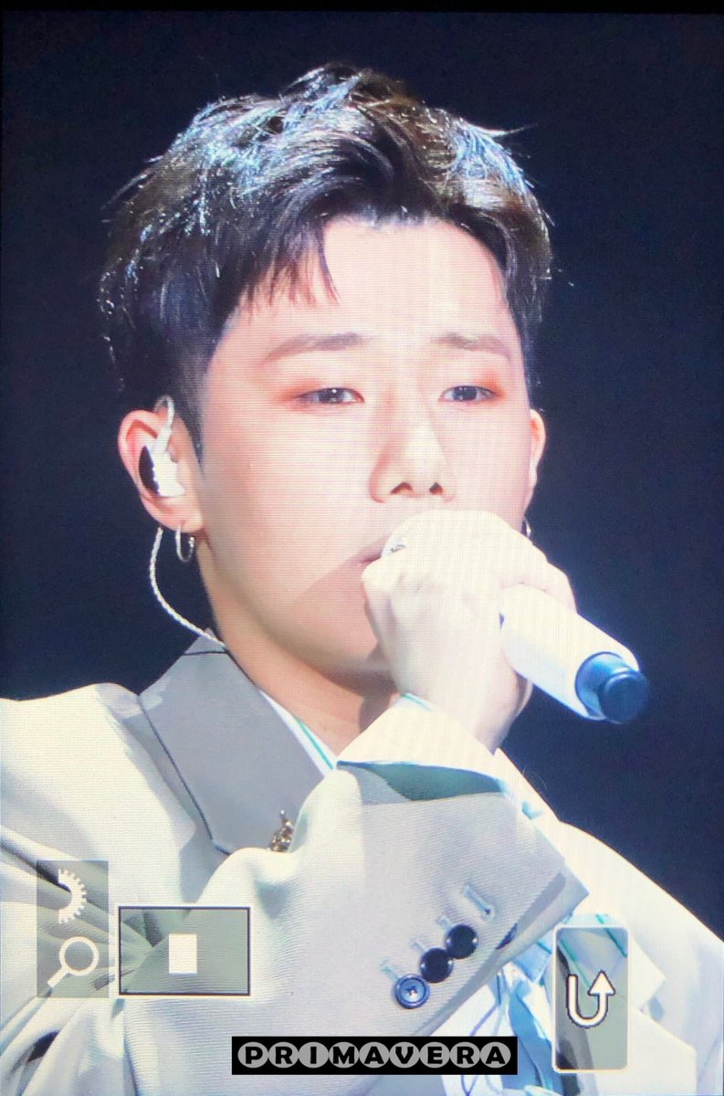 primavera0428's tweet photo. 200209 #성규 https://t.co/gMM47HA80B