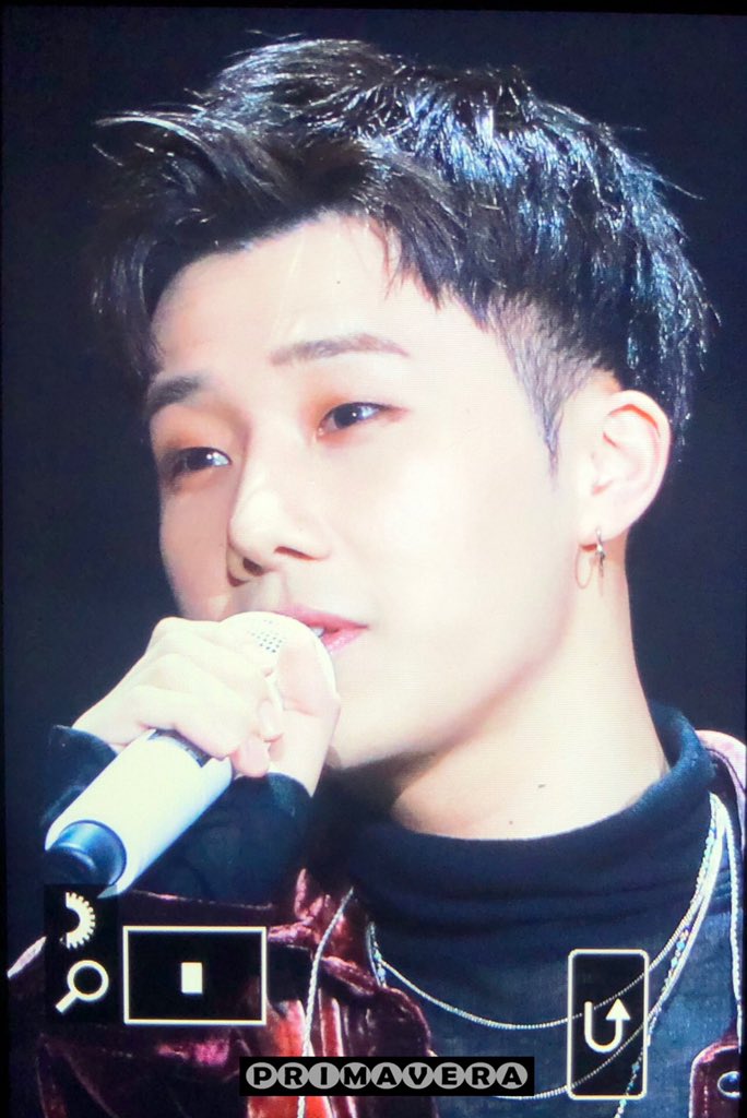 primavera0428's tweet photo. 200209 #성규 https://t.co/PLygFbDbYR