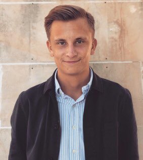 Ikväll spelar vi in ett avsnitt med <a href="/DaVukovic/">David Vukovic</a>. David driver grymma blåvita nyhetssiten nyablavitt.se, &amp; åker DIREKT från inspelningen till flygplatsen för att bevaka Blåvitts träningsläger i Portugal!
Frågor &amp; ämnen mottages med varma händer!
#ifkgbg