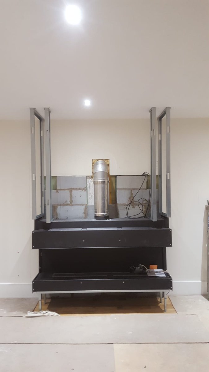 ScottishStove's tweet photo. By integrating our customers TV into the fireplace we where able to create a stylish streamlined solution that perfectly matches their home. come Visit us in store 7 days a week to find the perfect stove for you Gas or solid fuel we have the solution for you. @BF_GasFires https://t.co/sKk7Np9TjB