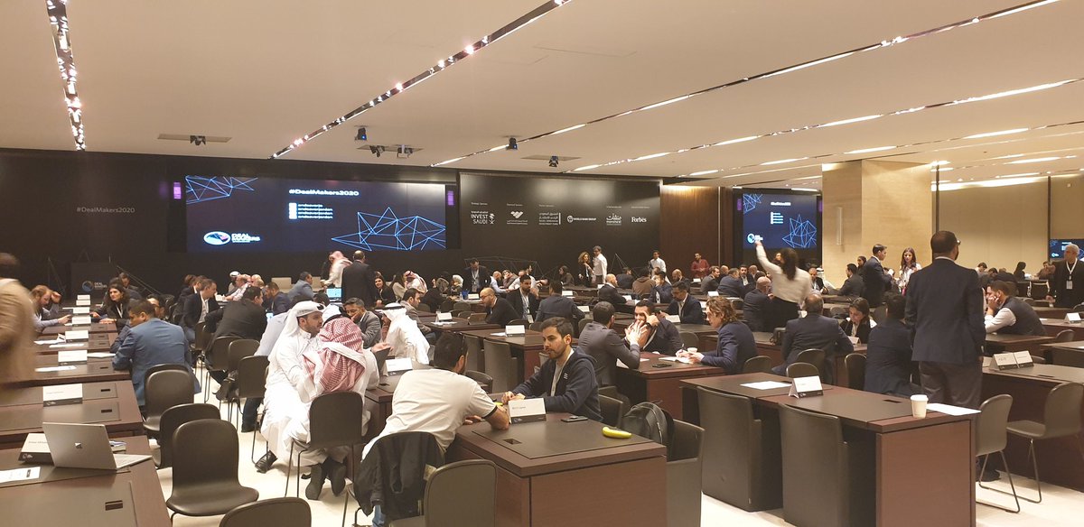 NidalQanadilo's tweet photo. Speed Networking Session (#SpeedPitching) underway in #DealMakers2020 event in Riyadh organized by @EndeavorJo - #startups are matched with regional/global #VCs
Eenergy seriously contagious!
#UnleashNow https://t.co/Iu63LaIpG3