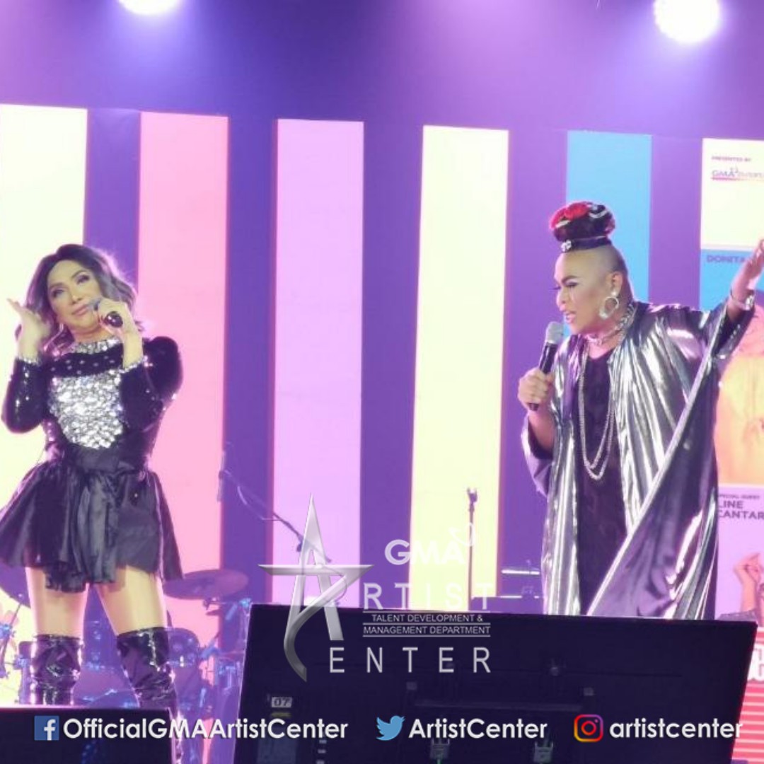 Comedic duo #SuperTekla and #DonitaNose performing at last night's  #TheSweetheartAndTheBalladeer Fun Night Only concert at the Urdaneta City Cultural and Sports Center in Urdaneta City, Pangasinan! ✨ #GMARegionalTV