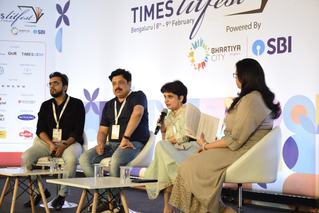 timeslitfestblr's tweet image. @itsanandnee Kavita Kane and Kevin Missal in conversation with  @PiyushaVir  on exploring mythology and drawing wisdom from it @timeslitfestblr 

#TimesLitfest #TLFBlr #TLFBLR2020