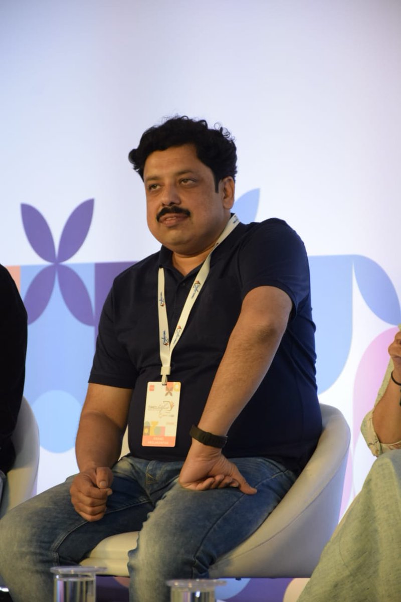 timeslitfestblr's tweet image. @itsanandnee Kavita Kane and Kevin Missal in conversation with  @PiyushaVir  on exploring mythology and drawing wisdom from it @timeslitfestblr 

#TimesLitfest #TLFBlr #TLFBLR2020