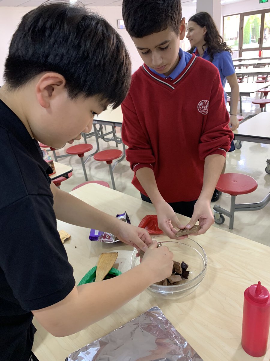 StChrisDT's tweet photo. #StChrisYr8 busy #chocolate #engineering today in our tuck shop @stchrisbahrain  🍫 https://t.co/qYfIUsw2M9