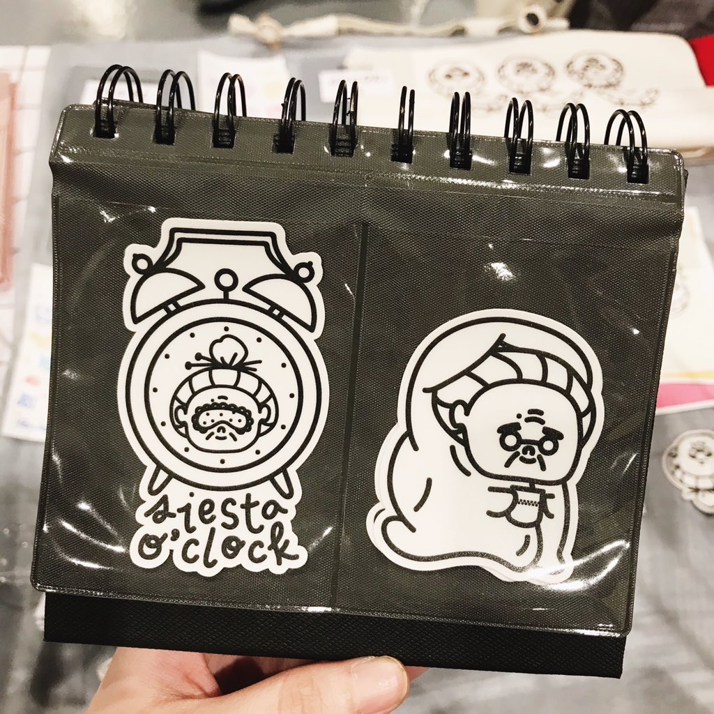 aydiosmioPH's tweet photo. Maraming salamat sa lahat ng dumalo sa #Komiket2020 tambayan ni Lola! At tenkyu rin sa lahat ng mga artists! Ang gagaling niyong mga apo. O sya, magpapahinga na rin ako ❤️👵🏽❤️

(#StickerconMNL naman 😉) https://t.co/FpHA4bB6AX