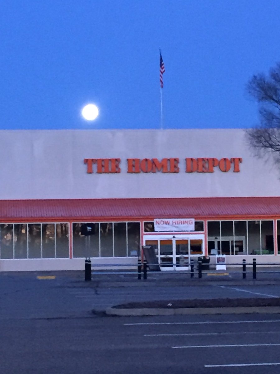 Super Moon 🌙 over our Super Store. Have a great day everyone.