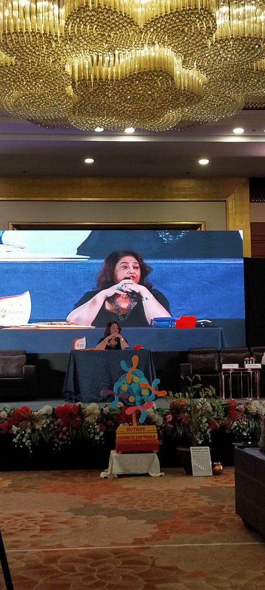 swetta_jumaani's tweet photo. Thank you Samitha and Rotary Club of Ghargis
#kolhapur #jumaani #numerology #rotaryclub #samitha https://t.co/KfNxyingvS