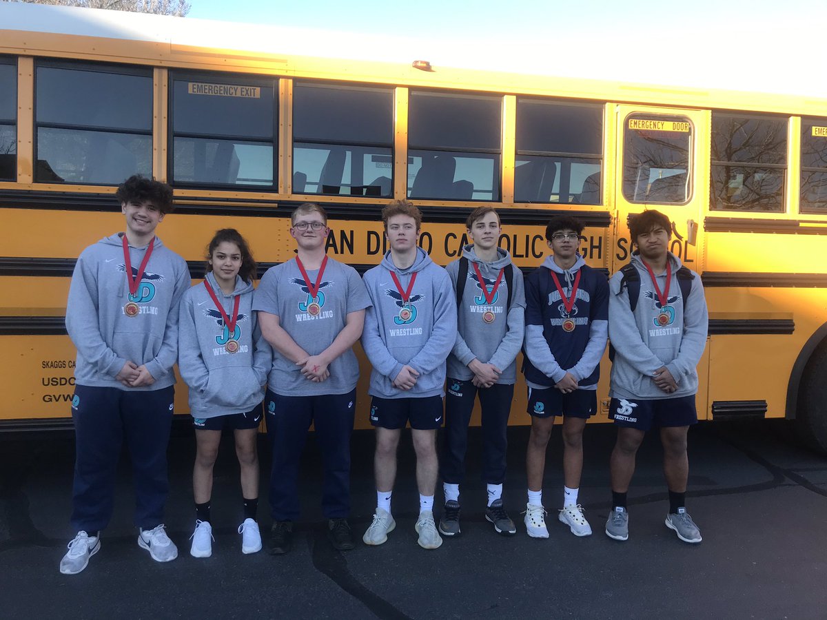 Juan Diego High School Wrestling had a busy weekend! 7 Qualify for State!!!! Let’s Go!