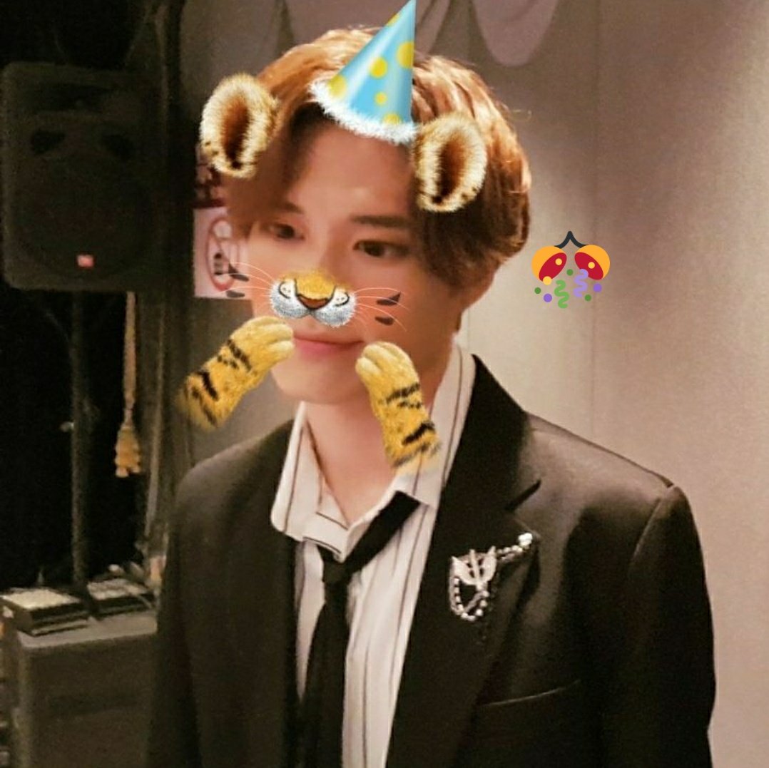 Hayuu_twt's tweet photo. Encore Bonne Anniversaire Junsu 🎉
Happy Birthday Again Junsu 🎉
#HappyJunSuDay
#HappyBirthdayGamma
#GammaDay
#JunsuDay https://t.co/CZZgZPrAjc
