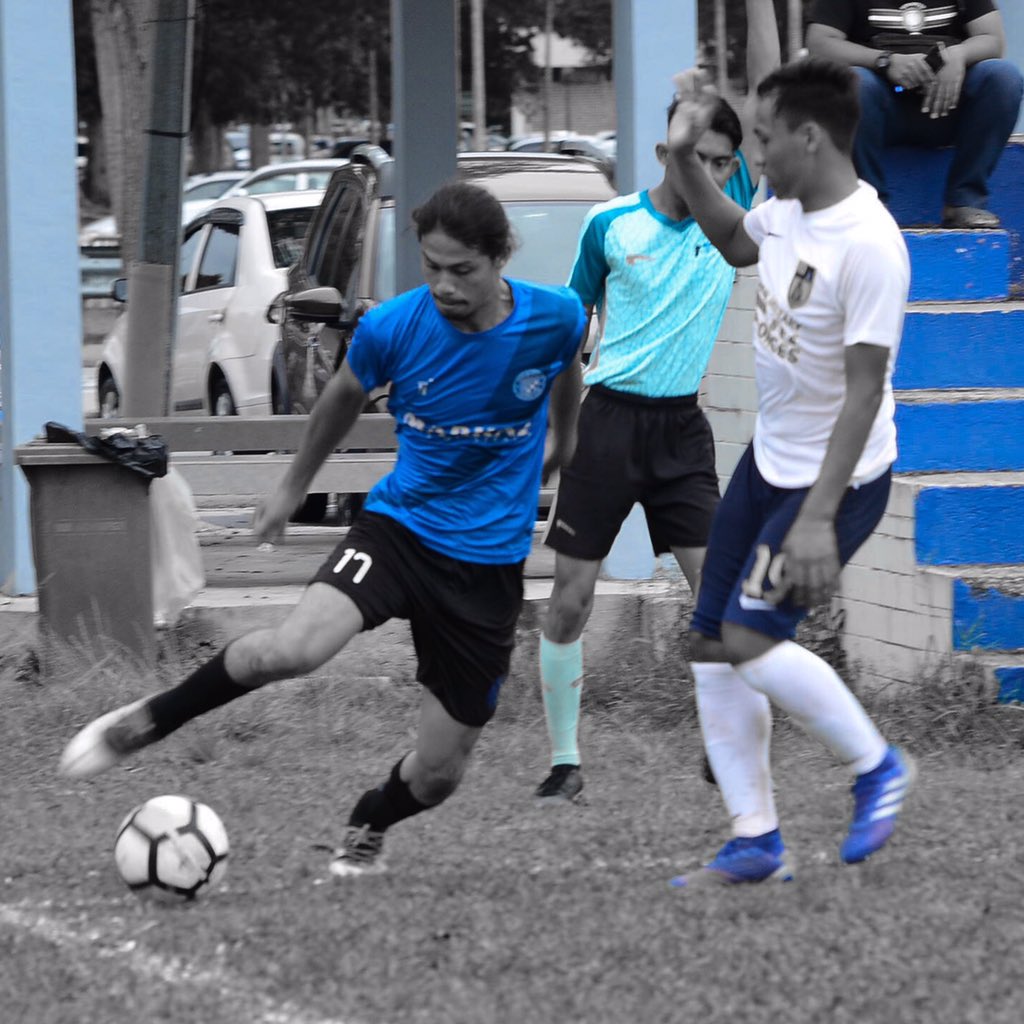 bosfootballclub's tweet photo. Full-Time Game Week 2

JBFA Super League 2020

BOSFC (2) - (3) JMF FC
35', 65' Adly Fahmi

#BOSFCJMFFC
#bosfc
#noheartnochance
#respectallfearnone
#jbfasuperleague2020 https://t.co/ItOrvyRLsp