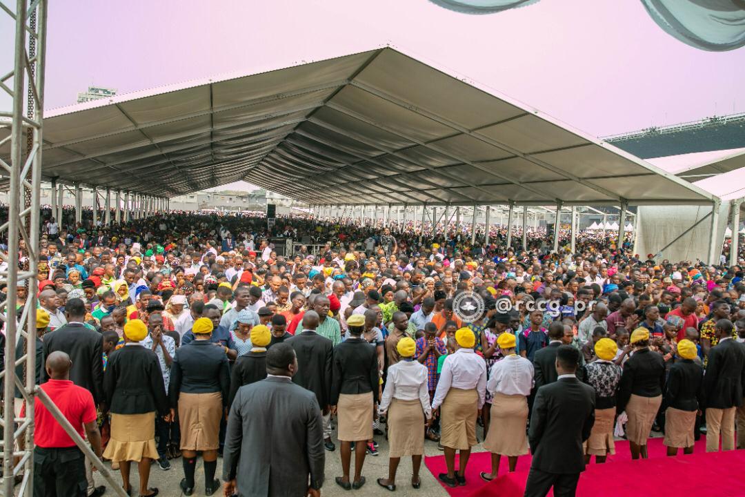 RCCG_PR's tweet photo. We thank God for the Harvest of souls recorded at the Outpouring 2020 service at the Tafawa Balewa Square today.
May His Name be exalted forever.
#Outpouring2020
#VictoryWithoutAFight https://t.co/KppKrzk3TU