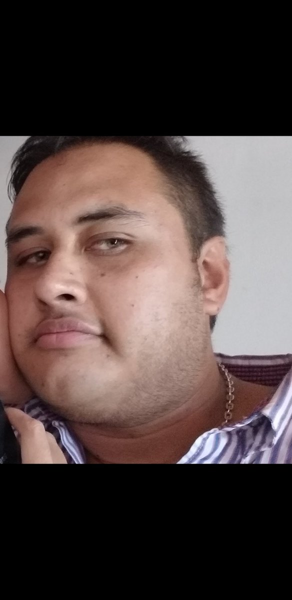 gastoonale's tweet photo. Podría decirte tantas cosas.. pero sí te fijas en la forma en la que miro ya deberías saberlo todo.... https://t.co/utTGIus3Aa