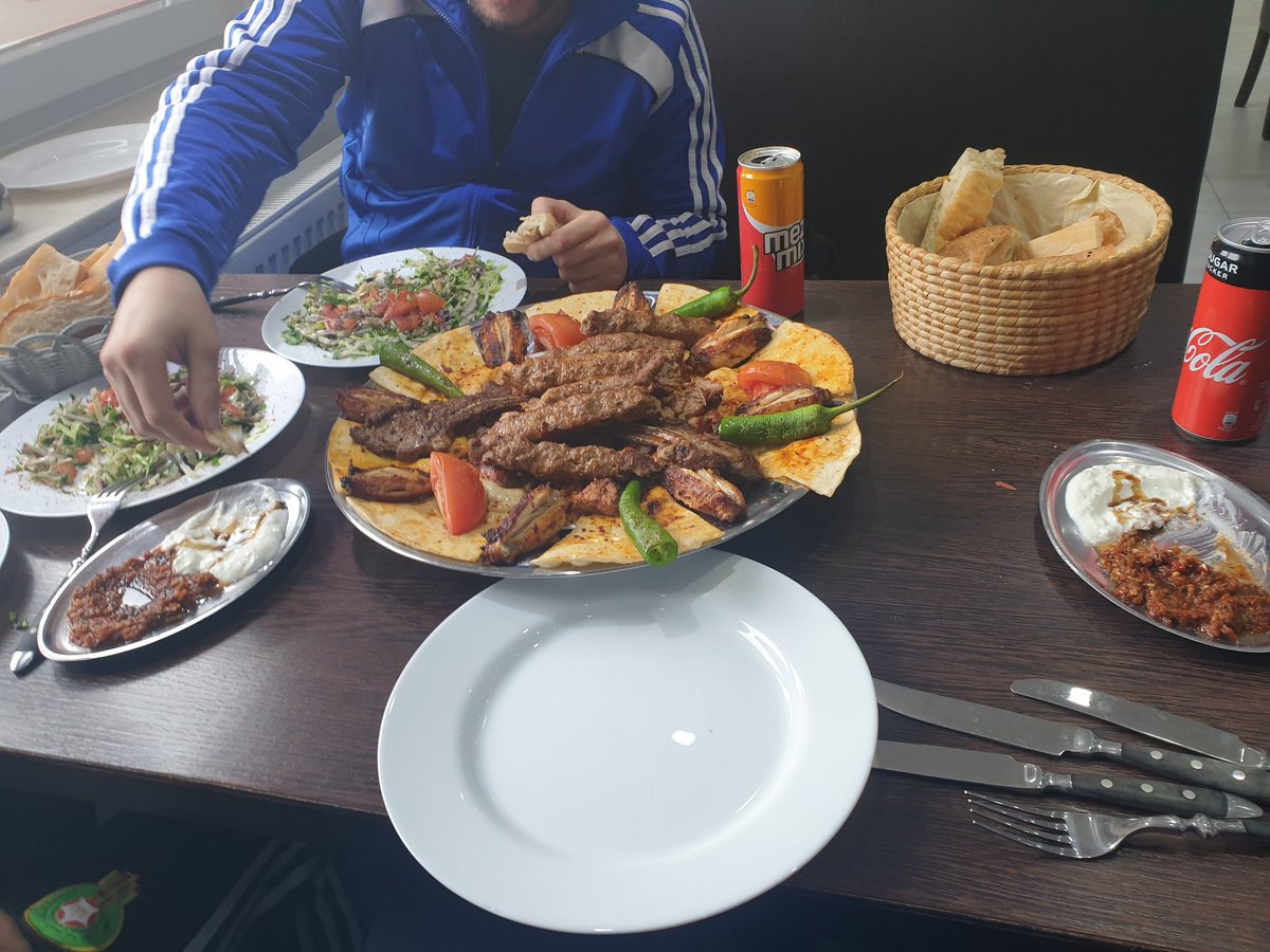 Immer wieder Sonntag, Sonntag!