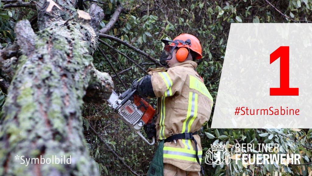 Berliner Feuerwehr tweet media