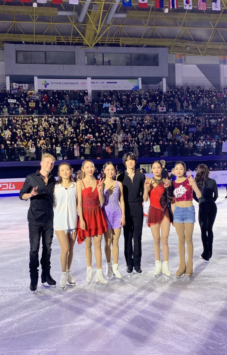 가까이서 찍은 우리 예쁜 팀코리아좀 보세요ㅠㅠㅠㅠㅠㅠ💜